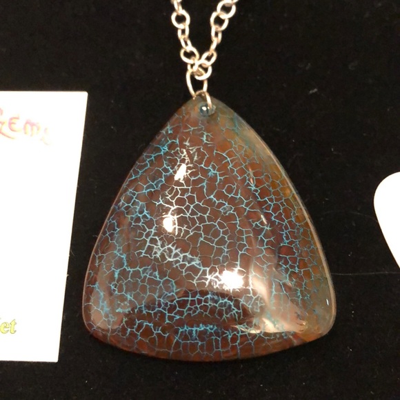 Sea blue shell & drusy pendant matching earrings - Picture 2 of 5